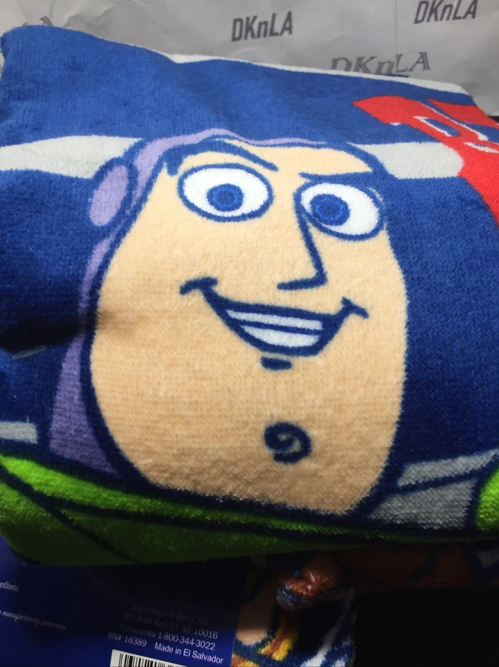 Juego de 2 toallas y paños de baño Woody & Buzz "Toy Story 4" de Disney Pixar Foto 4 de 4