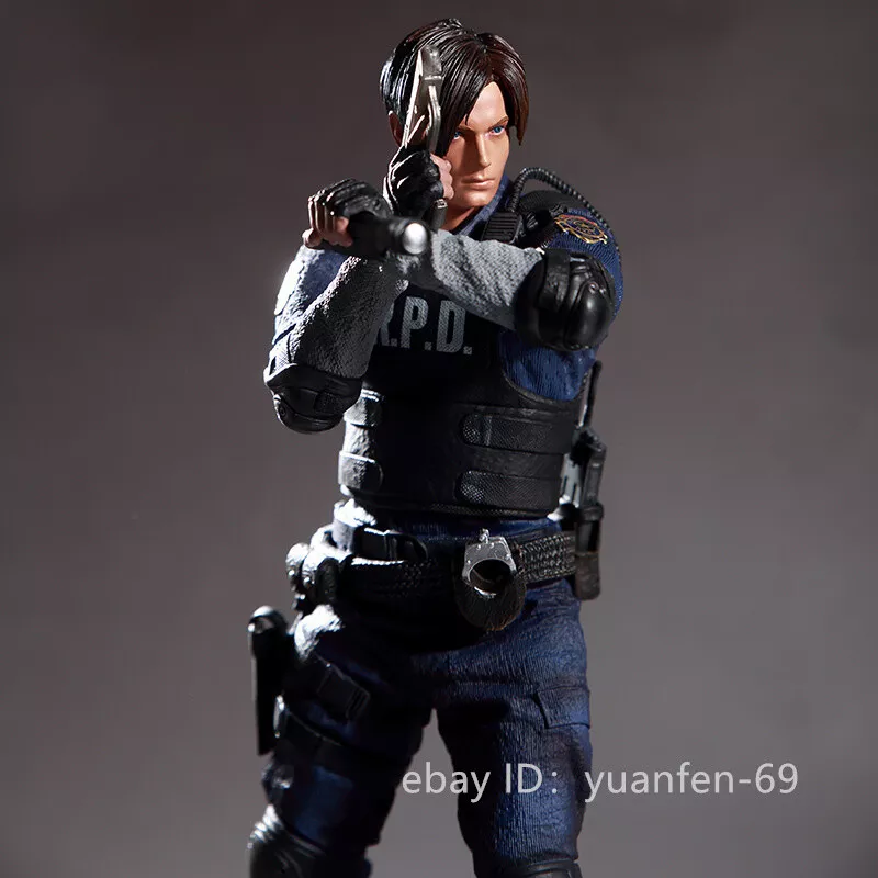 Leon S Kennedy Costume, Carbon Costume