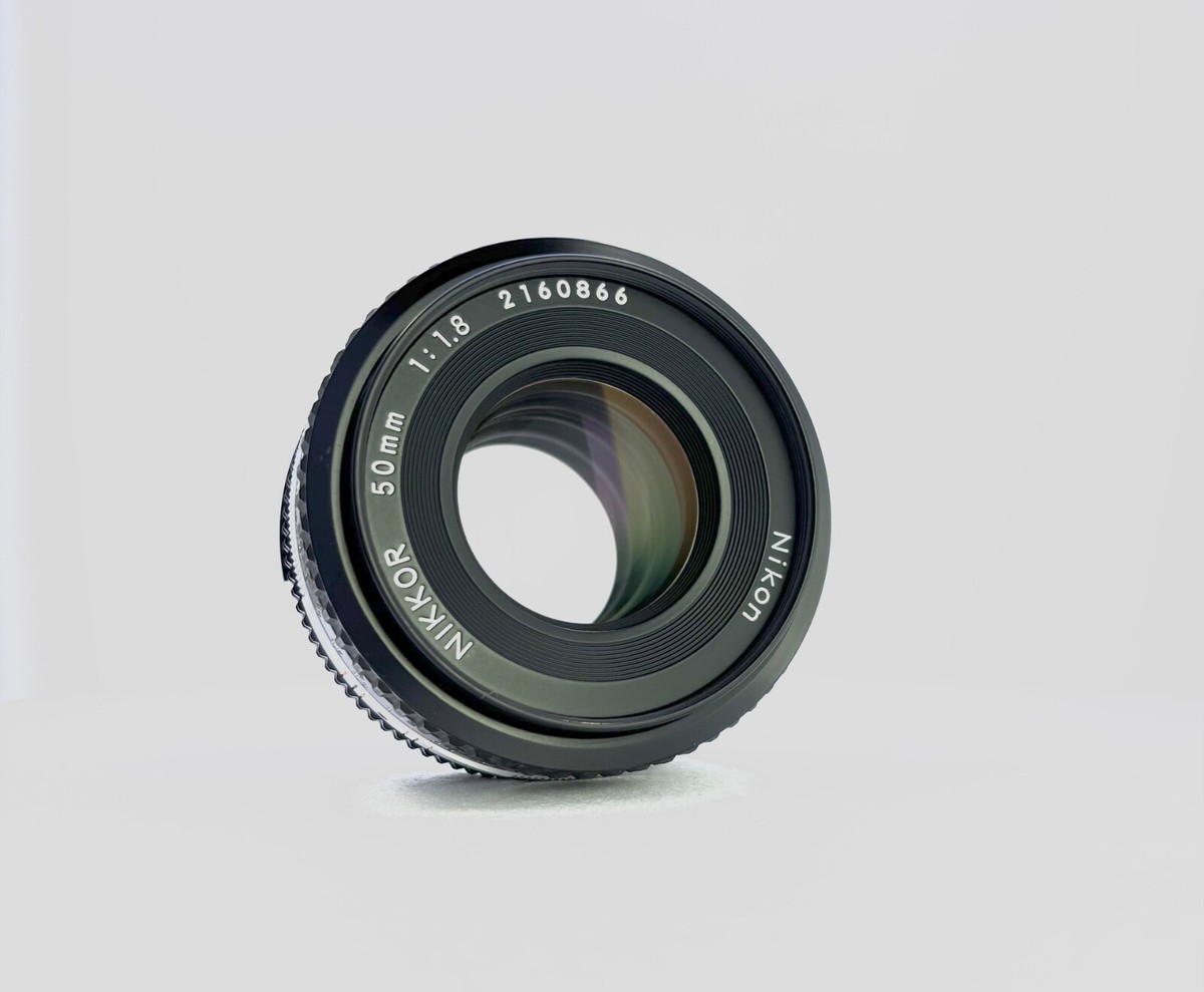Nikon Ai-s Nikkor 50mm f/1.8 MF Pancake Lens For F3 FM2 From JAPAN