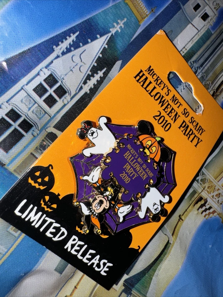 2010 Mickey’s Not So Scary 万圣节派对限量版万向轮别针 — 第 4/4 张图片