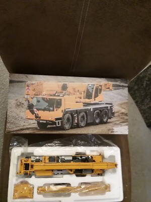 Liebherr Moblkran LTM 1090-4.2 OVP