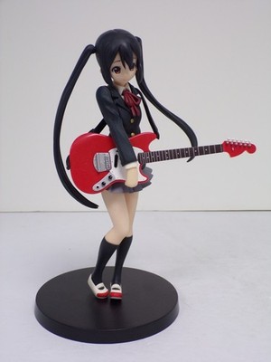 K-On Azusa Nakano Banpresto SQ Figure Guitar Anime Girl 8'' w/ Base 020626WT