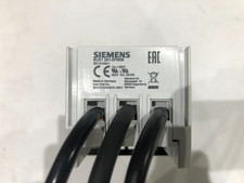 new SIEMENS 8US1 261-5FM08 fast buss shoe circuit breaker adapter base 600V