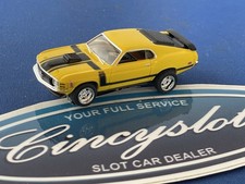 Auto World DASH '70 Yellow Ford Mustang Boss 429 HO Slot Car.