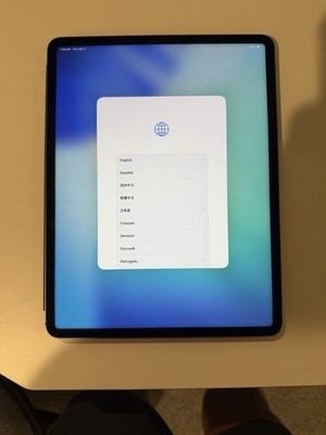 Apple iPad Pro 12.9 (6th Gen) A2764 128GB Space Gray WiFi and Cellular Unlocked