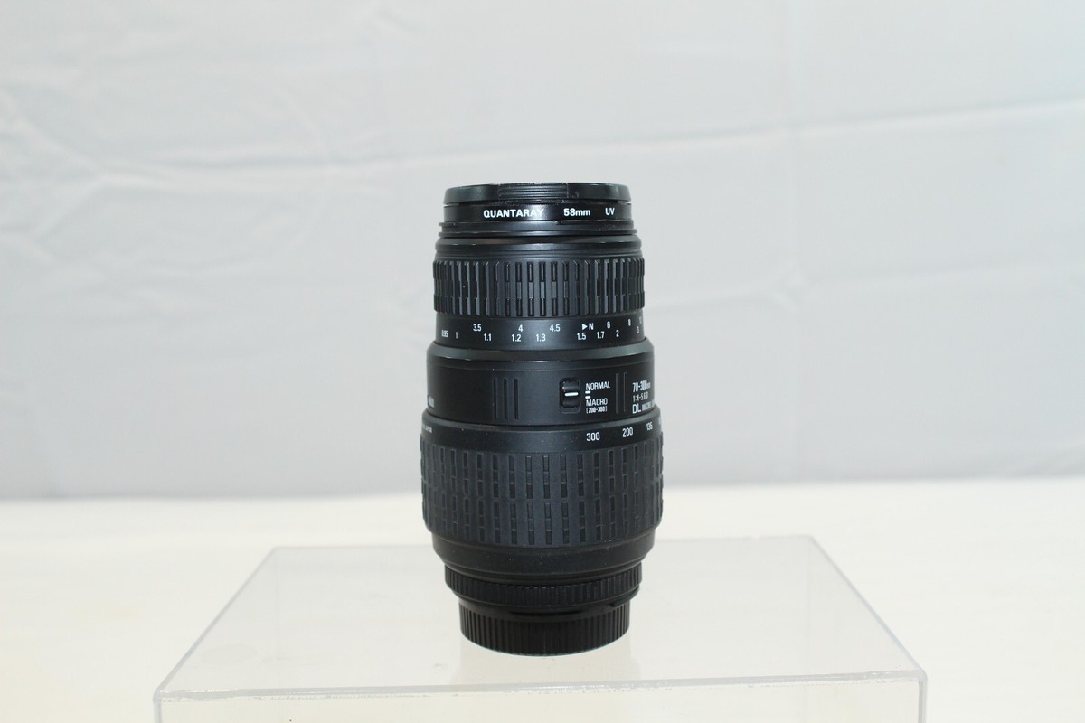 Sigma 70-300 mm DL Marco Super f:4-5.6 D Lens and Quantaray