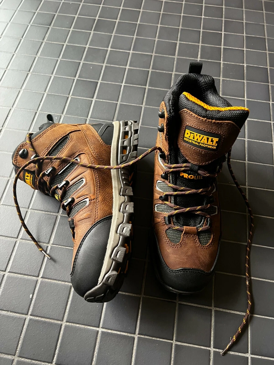 Dewalt store argon boots
