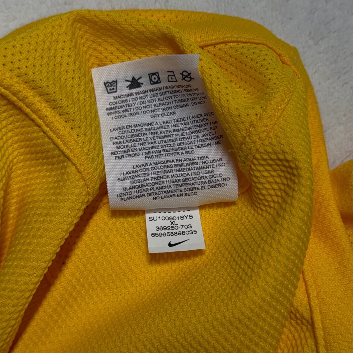 BRAZIL National Team 2010 Nike Football Soccer No. 10 JERSEY Adult