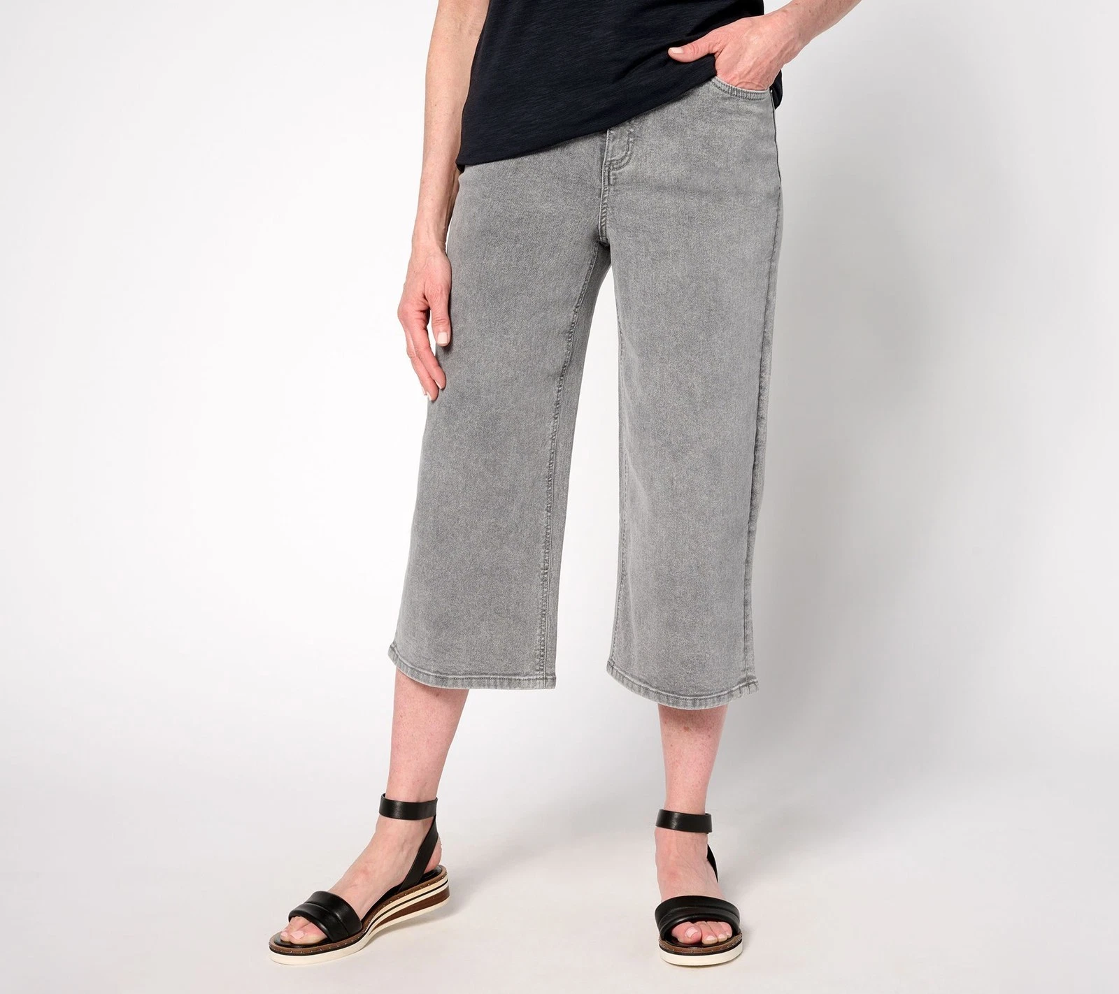 Denim & Co. Women's Petite Pants 16P Classic Wide Leg Capri Gray A686916