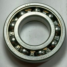 1 NEW SKF 6207/C3 RADIAL DEEP GROOVE BALL BEARING NNB MAKE OFFER