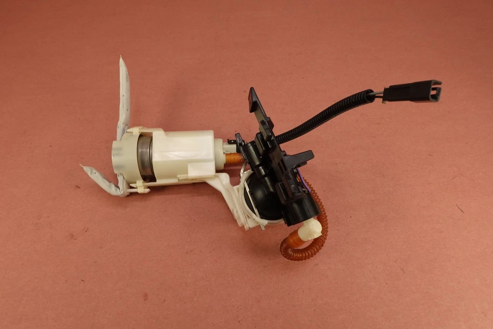 Harley-Davidson Dyna Fat Bob 2008-2013 FXDF combustible gasolina bomba Foto 2 de 4