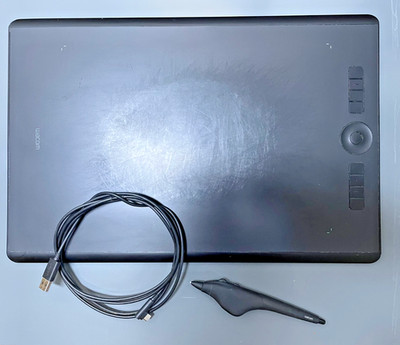 Wacom K100912 Intuos Pro Stifttablett Größe L, Grafiktablett
