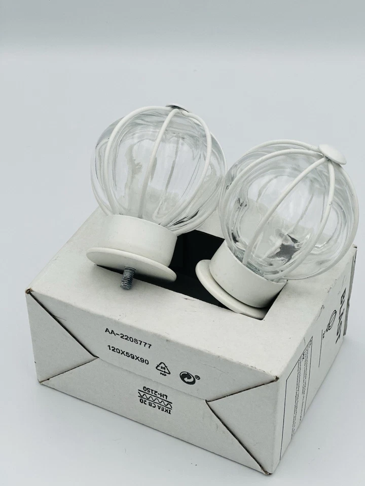 IKEA Globo de Vidrio Explosionado Blanco Bordes de Barra de Cortina 2 Extremos Tapas 303.331.87 Nuevo Foto 2 de 4