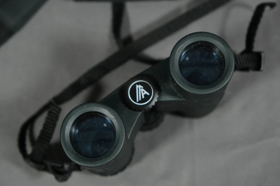 Binoculares Alpen BAK4 PRISM impermeables 10x25 sin cubierta Foto 4 de 4