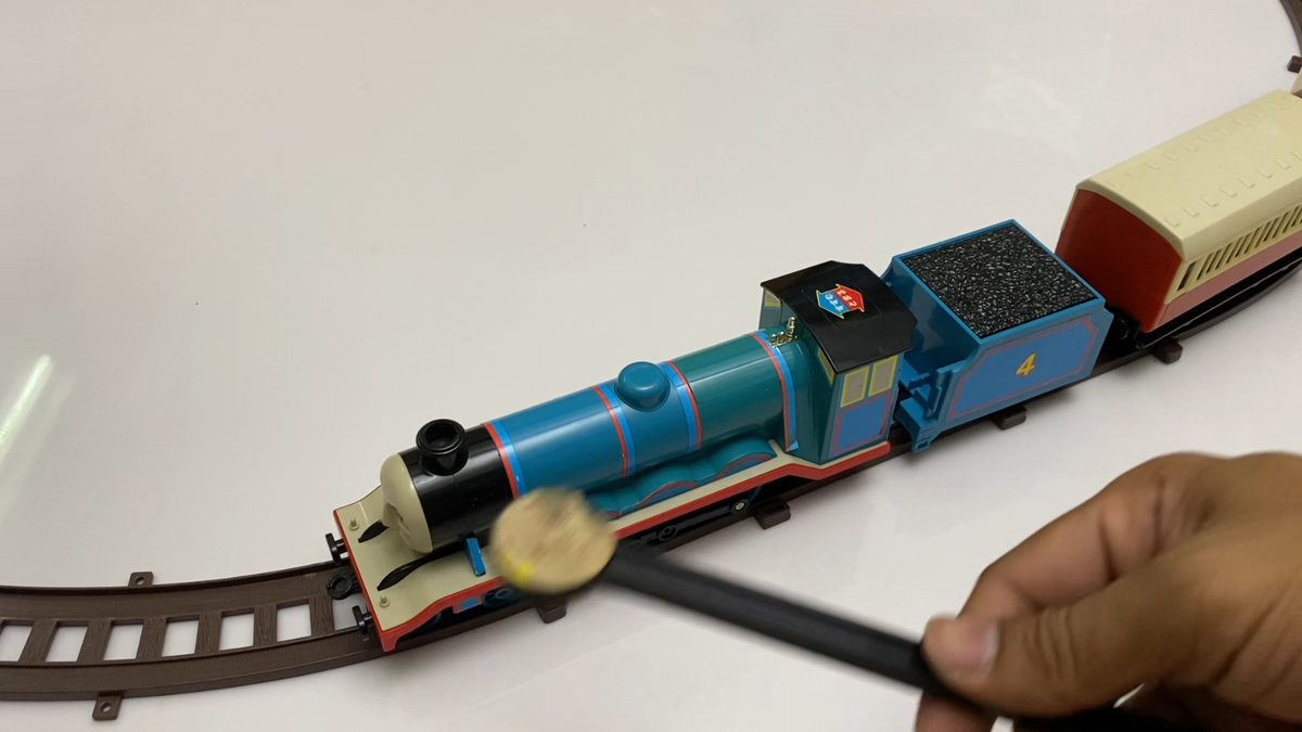 バラクータートーマスメイソンコラボ Thomas & FriendsBANDAI Departing Motorized Gordon Made in Japan