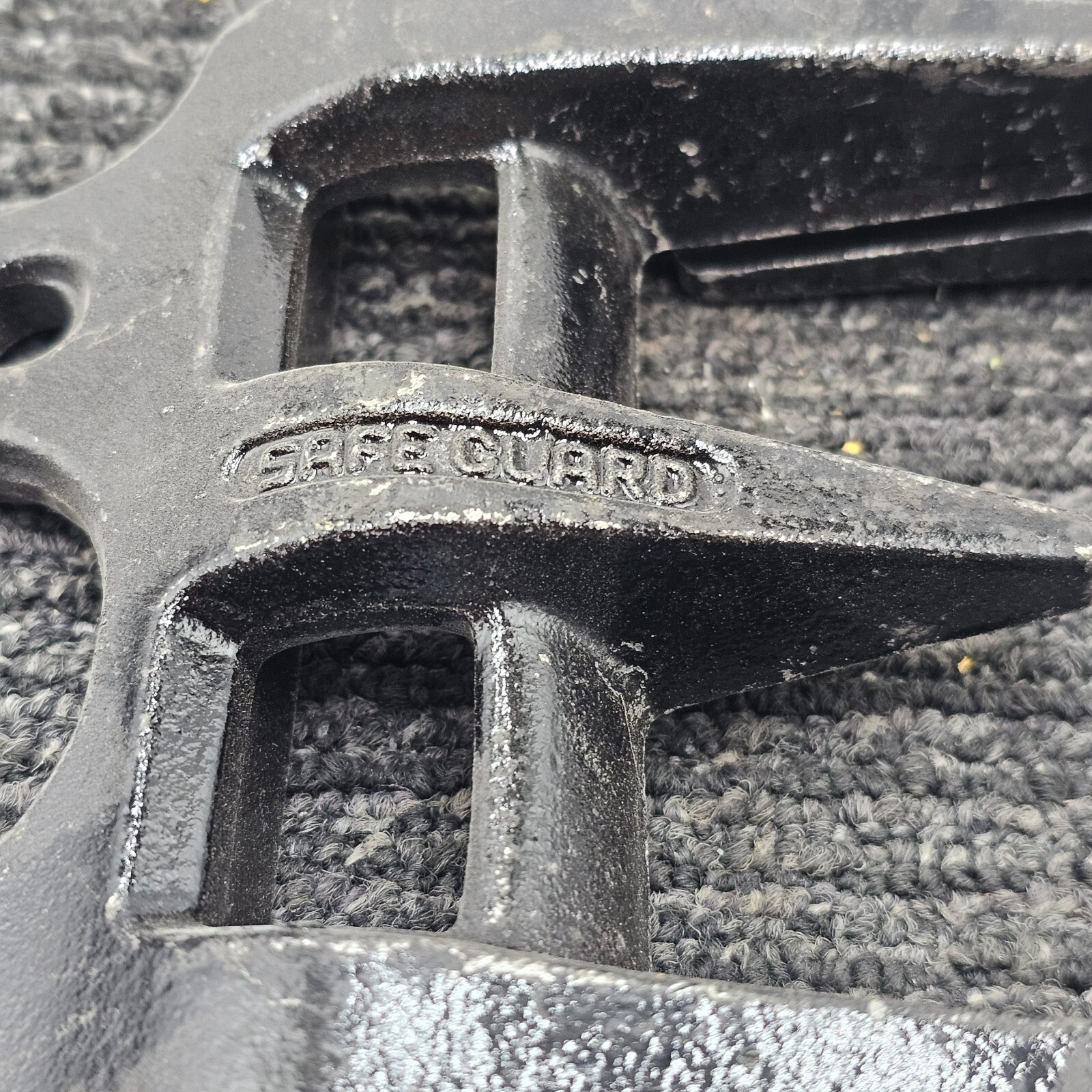 Safe Guard 635 Sickle Guard 3 Prong Forged