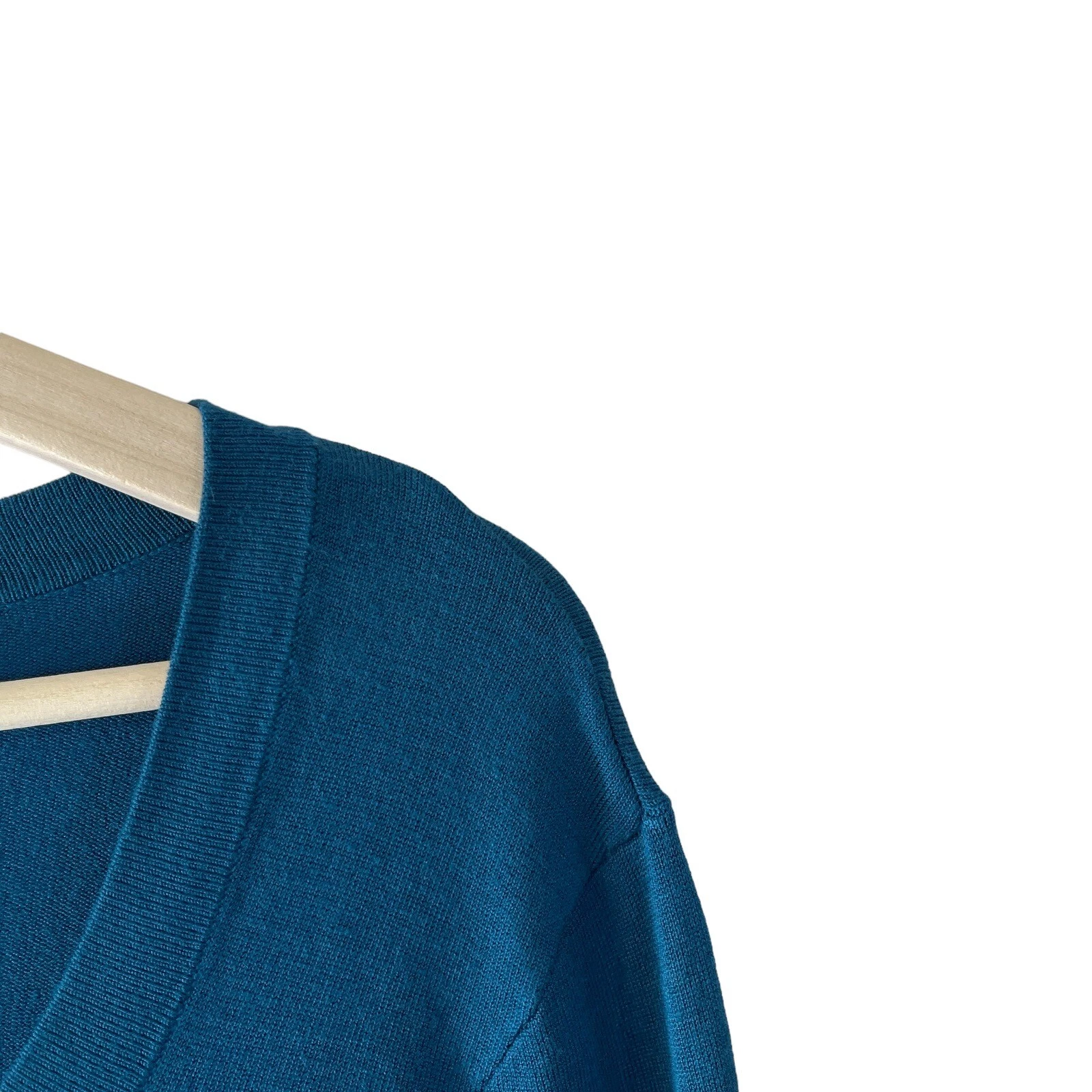 lole v-neck long sleeve pullover thin knit sweater