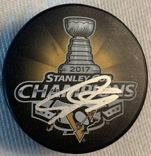 IAN COLE AUTOGRAPH SIGNED 2017 STANLEY CUP CHAMPIONS PUCK PITTSBURGH PENGUINS 