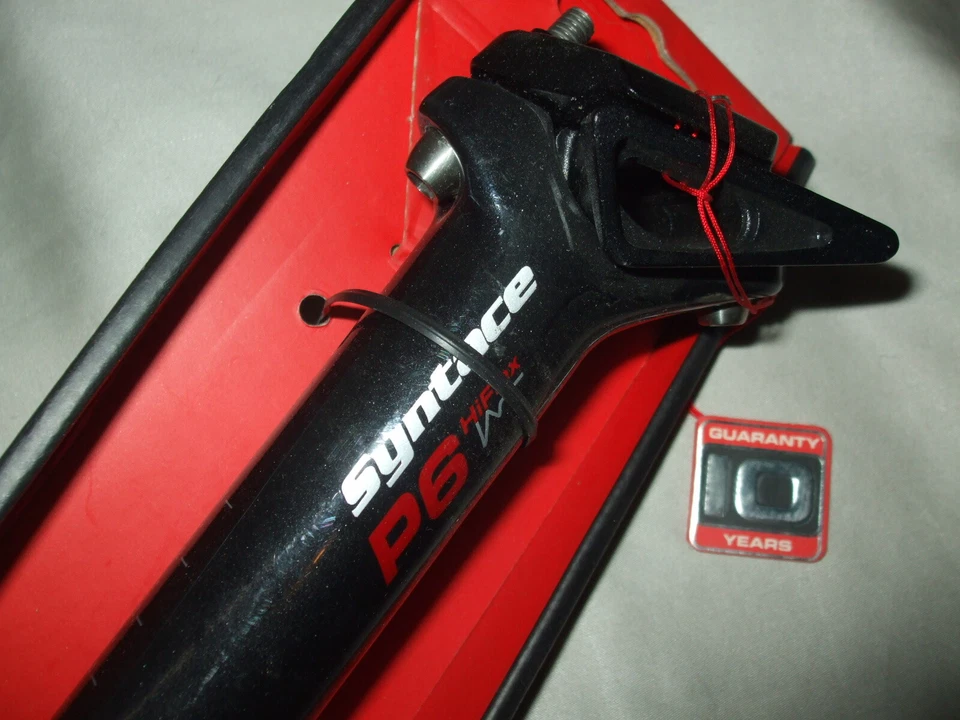 Tija de sillín de carbono Syntace P6 HiFlex. Negro brillante, 30,9 mm x 300 mm Foto 2 de 3