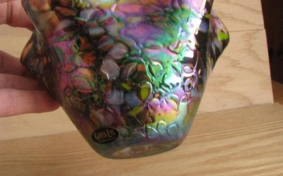 GLASS EYE STUDIO Ruffled Bowl Dish PURPLE GREEN BLUE Iridescent CARNIVAL Mosaic