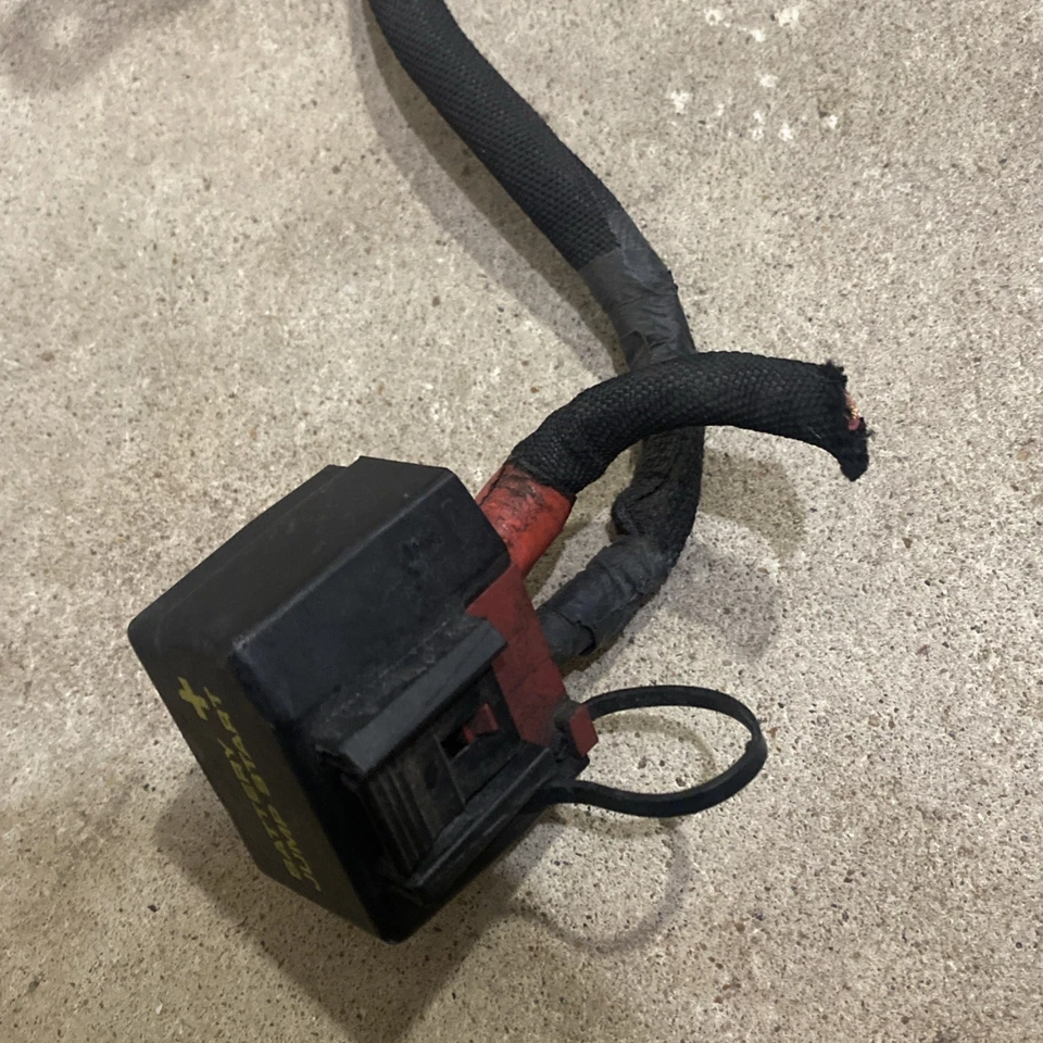 11-14 Chrysler 200 Dodge Avenger OEM Pos / Neg Battery Cable Harness 04795599AJB - Image 3 of 4