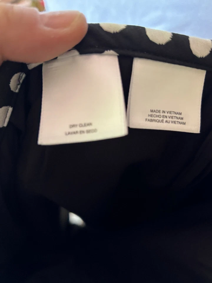 VITAGE NIPON  BOTIQUE SUIT 2 piece skirt jacket SZ 12, polka dot Holiday  gift - Image 4 of 4