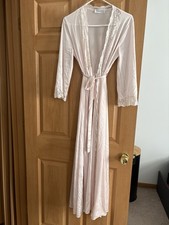 Vassarette Light Pink Lace Trim Tie Robe Medium 3/4 Sleeve