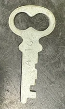 Original AMCO Advance Machine Company A-10 Gumball or Peanut Machine Lock Key