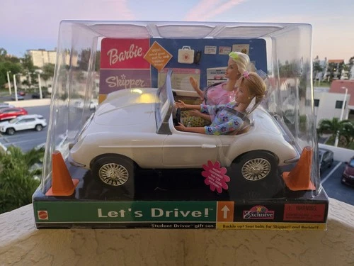 Vintage Barbie & Teen Skipper Let's Drive TRU Exclusive Gift Set Uber Rare 2000