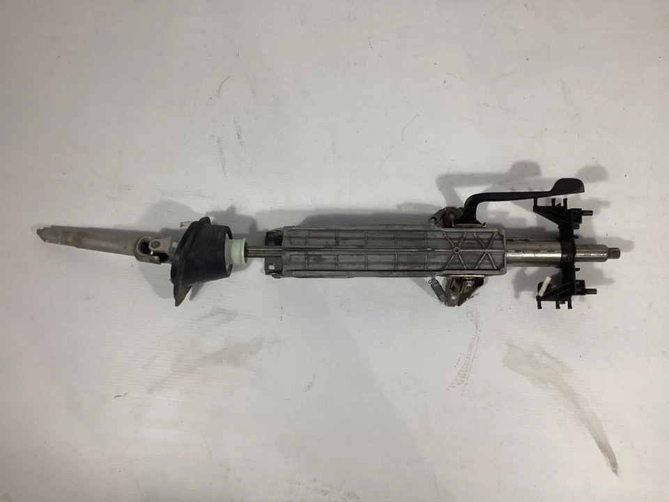 BMW M4 328i 335i 2012-2016 conjunto de eje de columna de dirección 6858470; 6858559 OEM. Foto 2 de 4