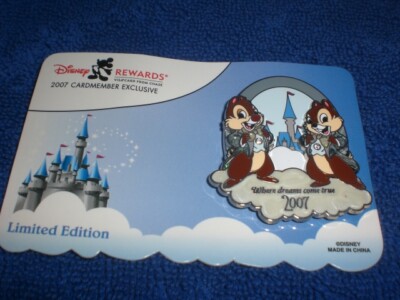 Disney 2007  Visa Rewards  WHERE DREAMS COME TRUE CHIP & DALE   3 -D  Pin  