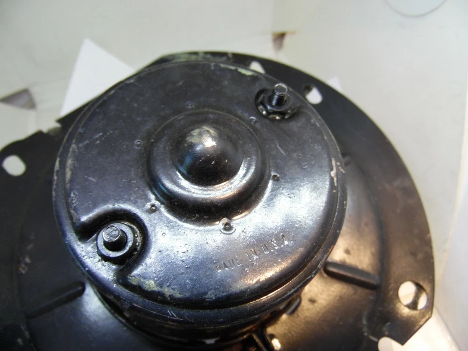 MOTOR SOPLADOR FORD MUSTANG ESCORT THUNDERBIRD 35496 82-85 NUEVO DE COLECCIÓN Foto 2 de 4