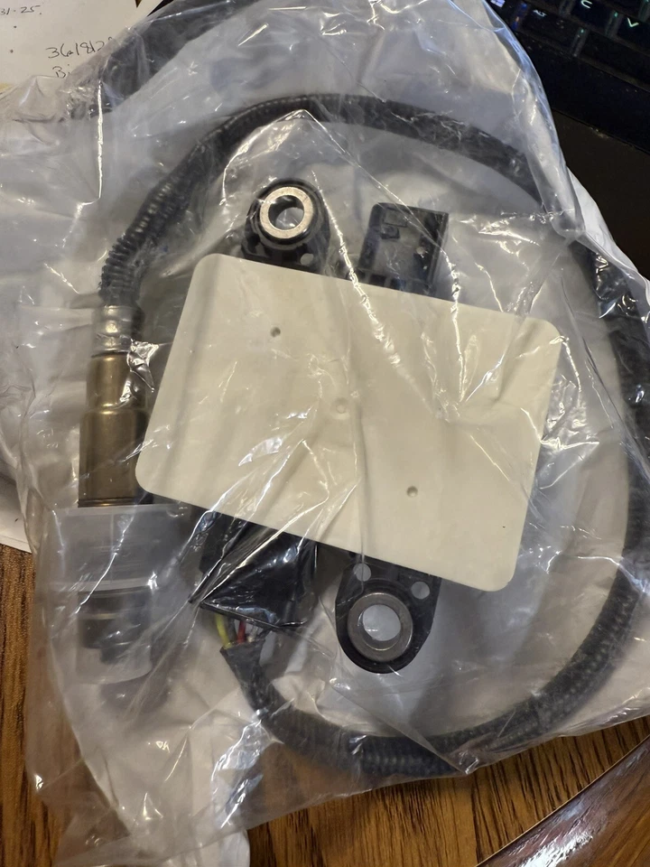 Ram 3500 4500 5500 2019-2022 sensor de partículas nuevo OEM MOPAR 68352149AB Foto 3 de 4