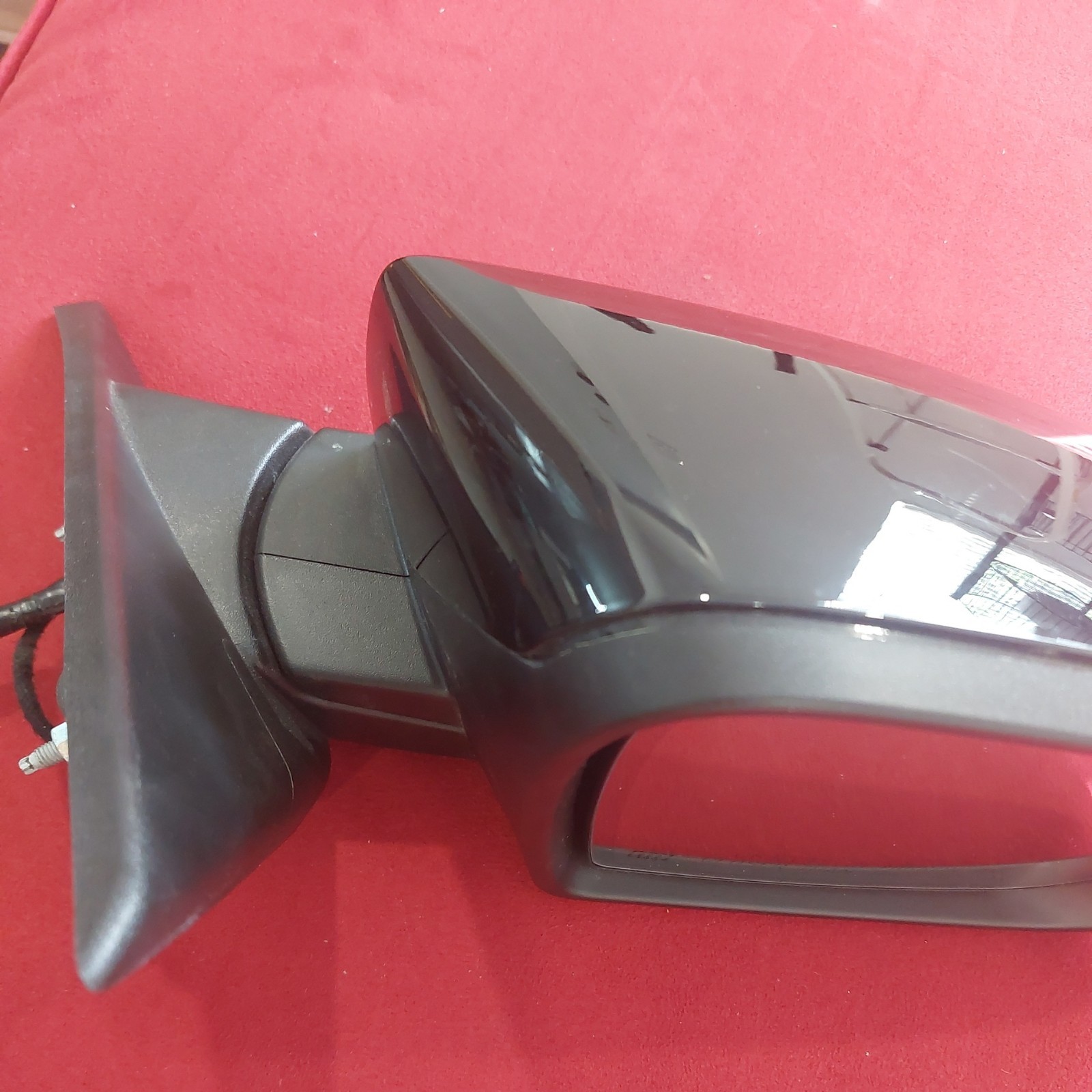 2014-17 MASERATI GHIBLI RIGHT SIDE  DOOR MIRROR W/ CAMERA, HEATED. etc. OEM PART