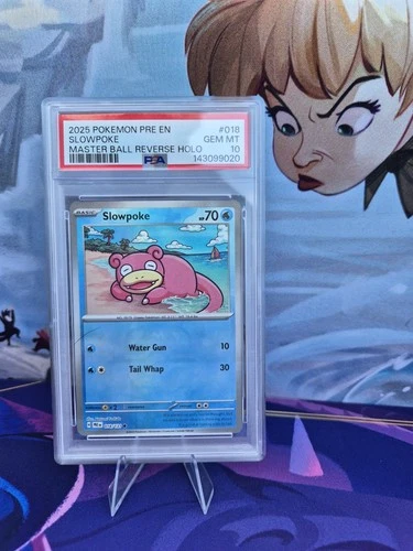 Pokémon tcg Prismatic Evolutions Slowpoke ( Master Ball) #018 PSA 10