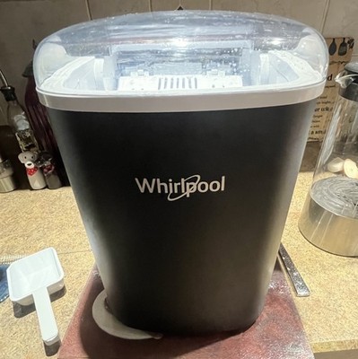 Whirlpool Countertop Ice Maker 26LB WHCI26VBA3A Bullet Style Cube