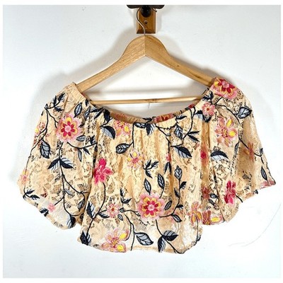 Bebe Embroidered Floral Lace Off Shoulder Crop Top Woman s XS GUC