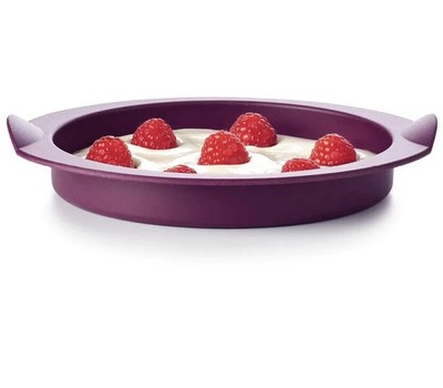 Tupperware Silicone Small Round Cake Baking Form Mold Purple New