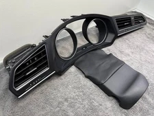 2018-2024 VOLKSWAGEN TIGUAN ORIGINAL DASHBOARD AND VENTILATION GRILLE (OEM)