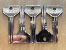 Toyota TR37 / X159 Key Blanks. Lot of Five(5) Blank Keys “FOR TOYOTA”