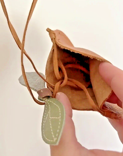 Pumpkin Design Child’s Purse Pouch Vegan Leather Long Strap - Picture 6 of 6
