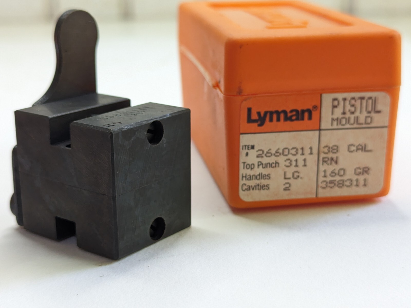 Lyman Ideal double cavity Pistol Mould 358311 Cast Mold 38 Cal 160
