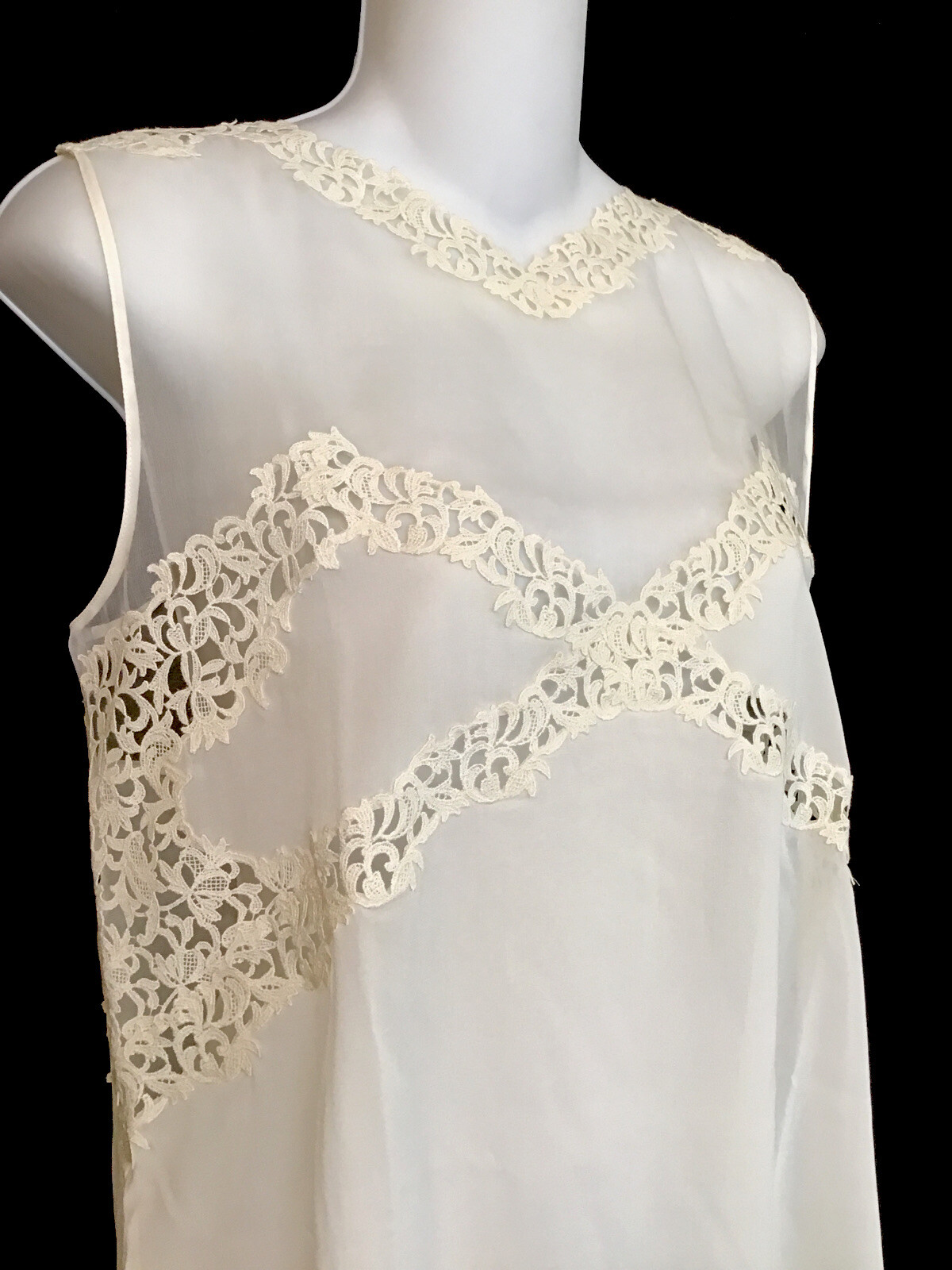 La Perla Baby Doll Ivory Transparent Top And Tie Panties Nwt $1070  Size Small image 3