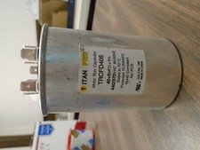 Packard Titan Pro TRCFD405 40 5 MFD - 440/370V Round Motor Run Capacitor HVAC