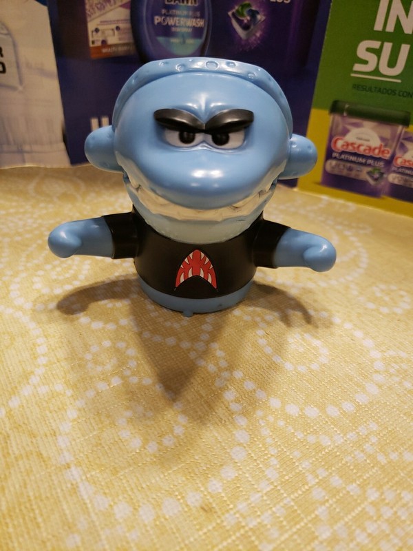 Bull Shark 4" McDonald's Figure #4 Cartoon Network My Gym Partner's A Monkey