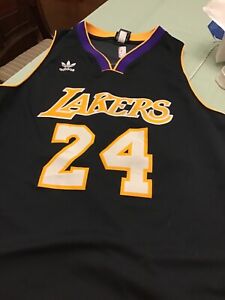 kobe bryant jersey 2xl