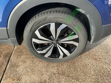 2023 VOLKSWAGEN T-CROSS ALLOY WHEEL WITH TYRE 205/55/17 2GM601025E