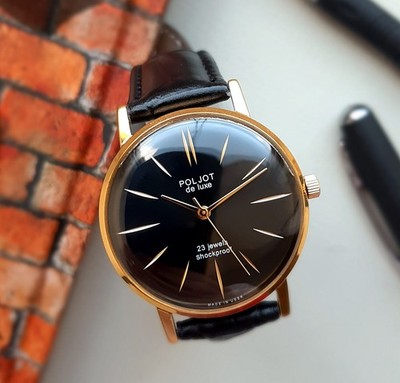 Poljot De Luxe 2209 Mens Watch 23J Mechanical Black Dial Gold Tone USSR Vintage