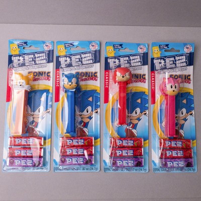 Lot 4 Sonic The Hedgehog PEZ Classic Dispenser (Sonic Tails Knuckles Amy Rose)