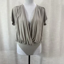 NWT Doe & Rae Women’s Size Small Olive Gray Pleated V-Neck Top / Bodysuit Rayon
